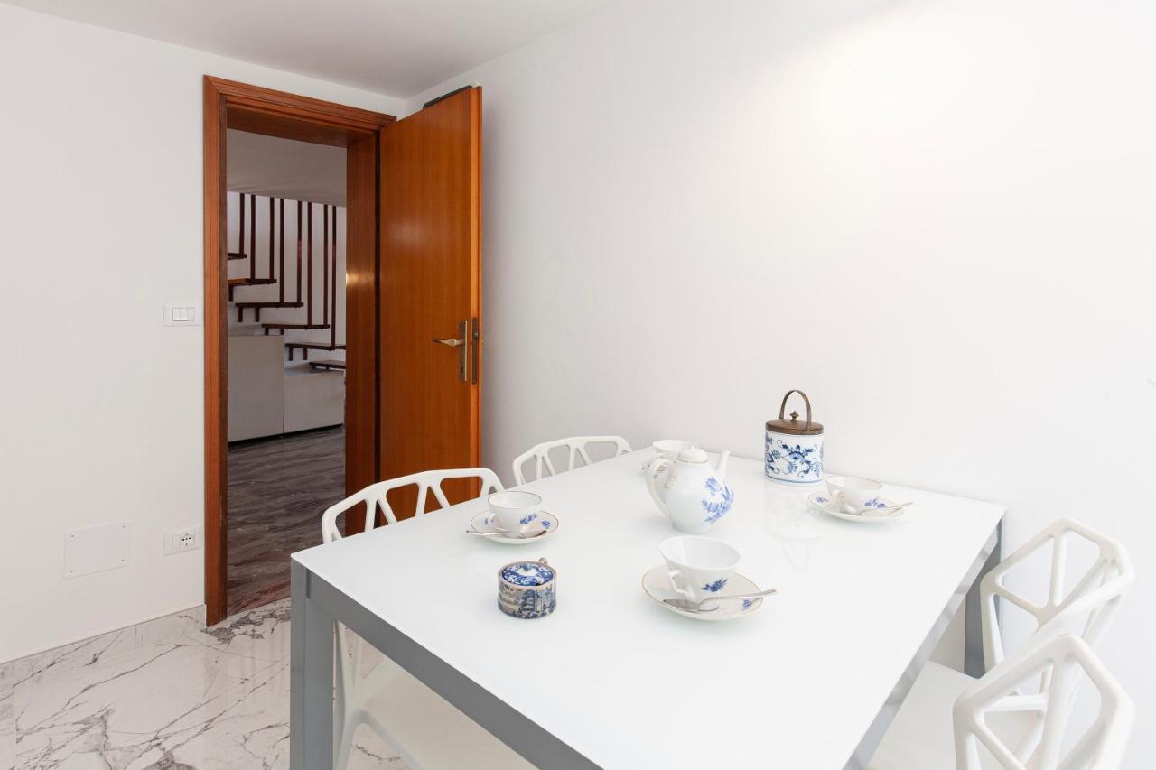 Altana Rialto Apartment เวนิส ภายนอก รูปภาพ