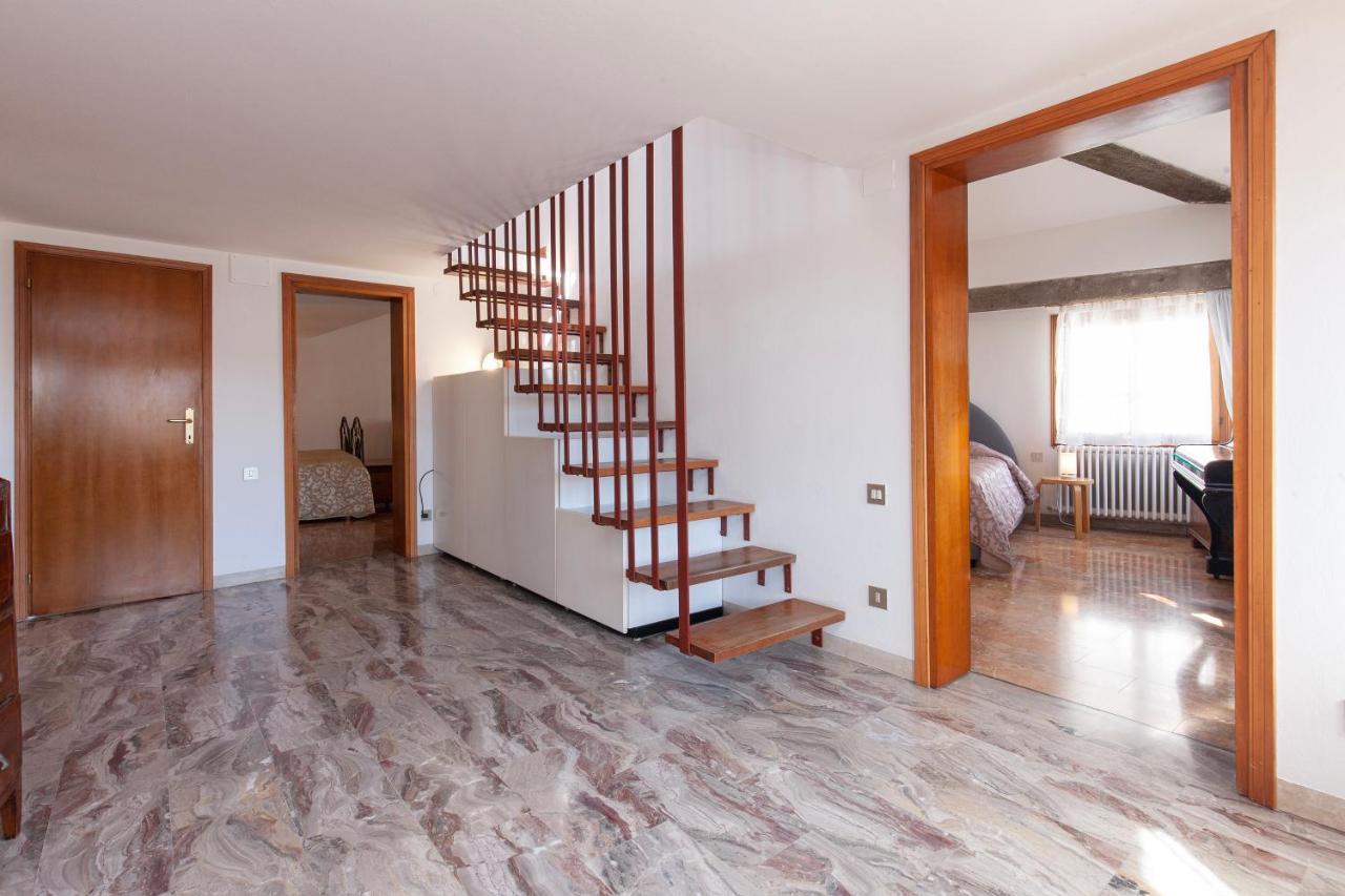 Altana Rialto Apartment เวนิส ภายนอก รูปภาพ