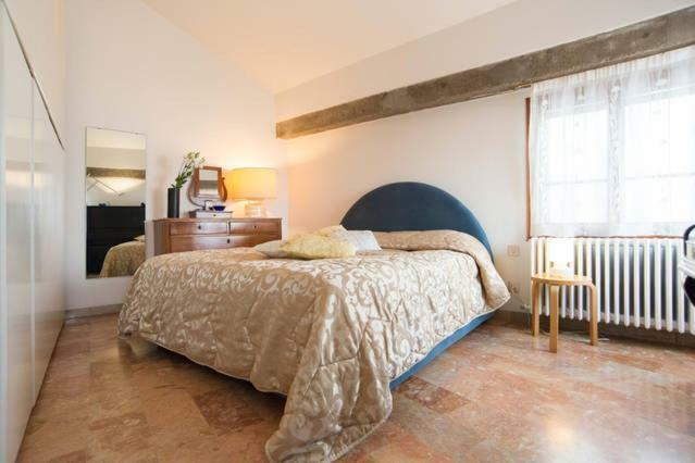 Altana Rialto Apartment เวนิส ภายนอก รูปภาพ