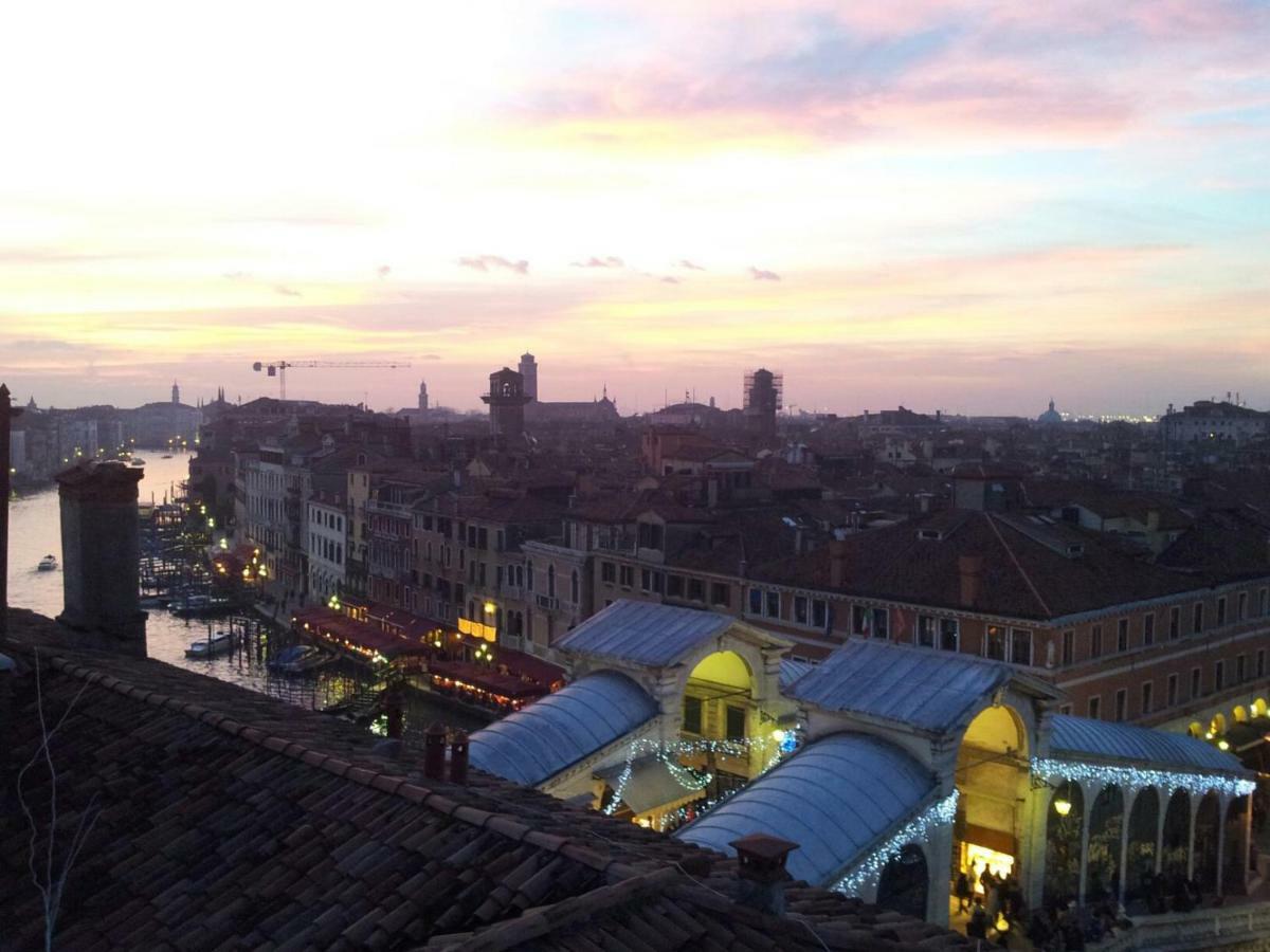 Altana Rialto Apartment เวนิส ภายนอก รูปภาพ